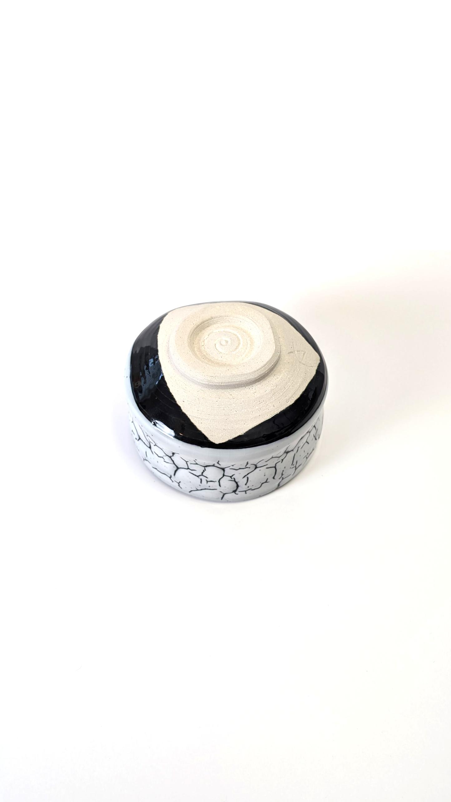 "ShiroKuro Arakannyu" Mino Ware Handmade Matcha Tea Bowl