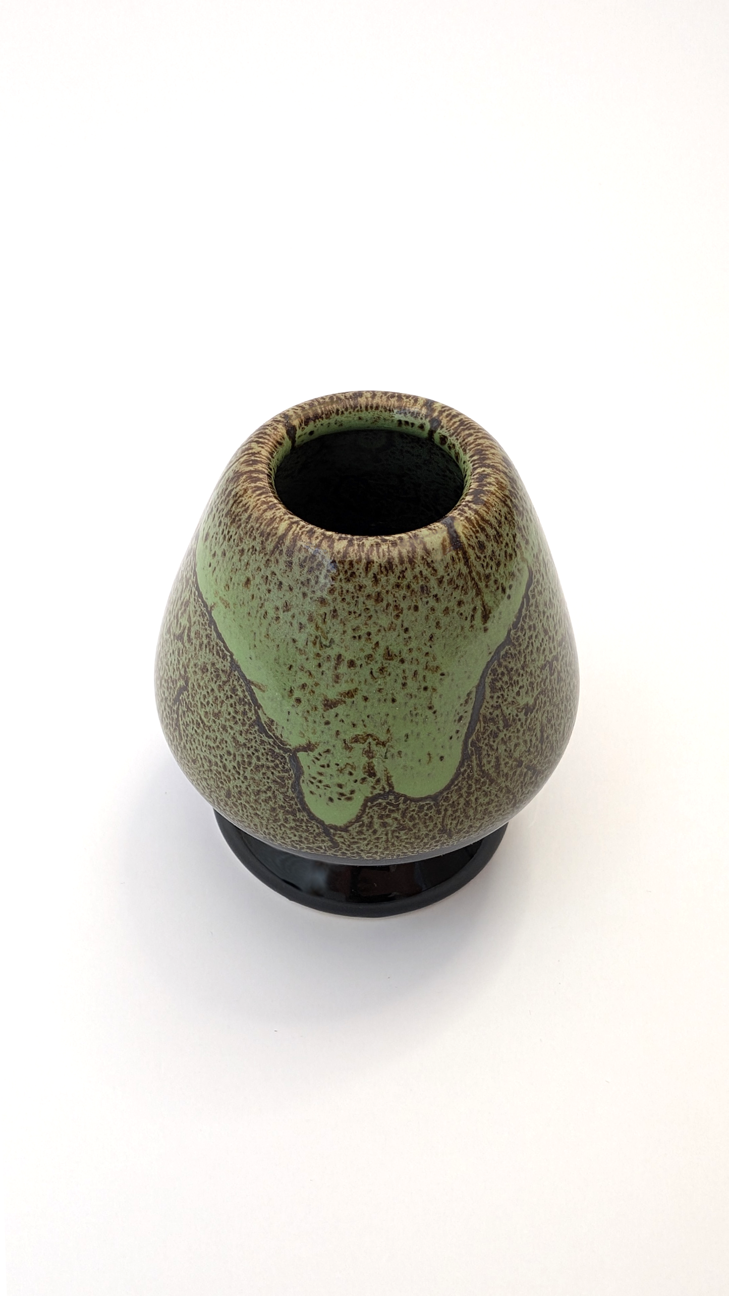 Matcha Whisk Holder – Crackled Green
