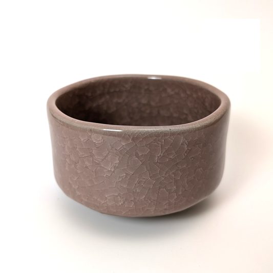 "MomoKannyu" Mino Ware Handmade Matcha Tea Bowl