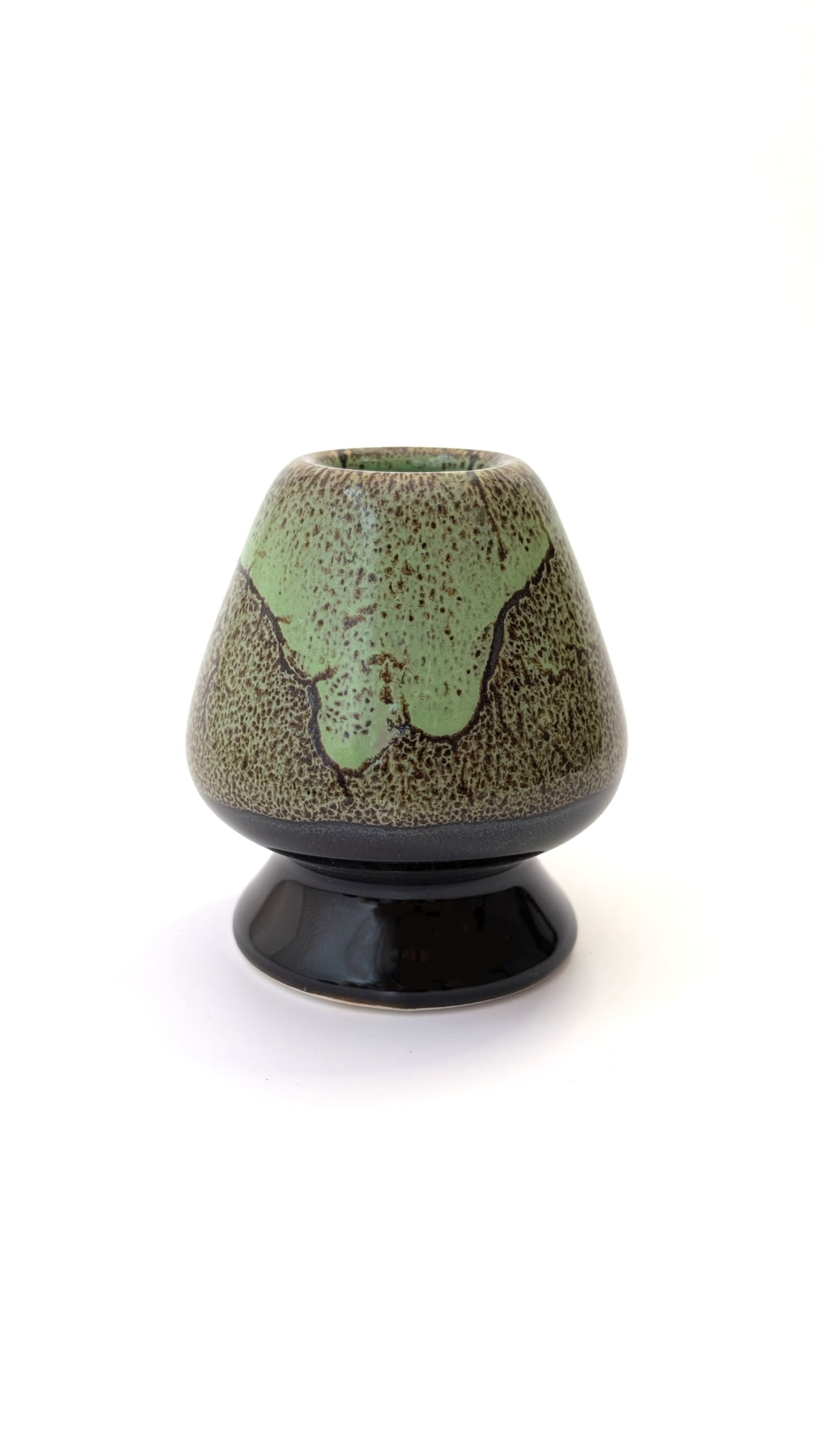 Matcha Whisk Holder – Crackled Green