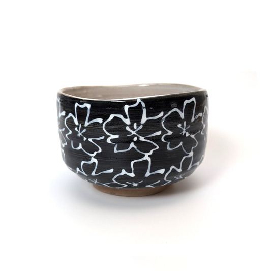 "Maizakura" Mino Ware Handmade Matcha Tea Bowl Black