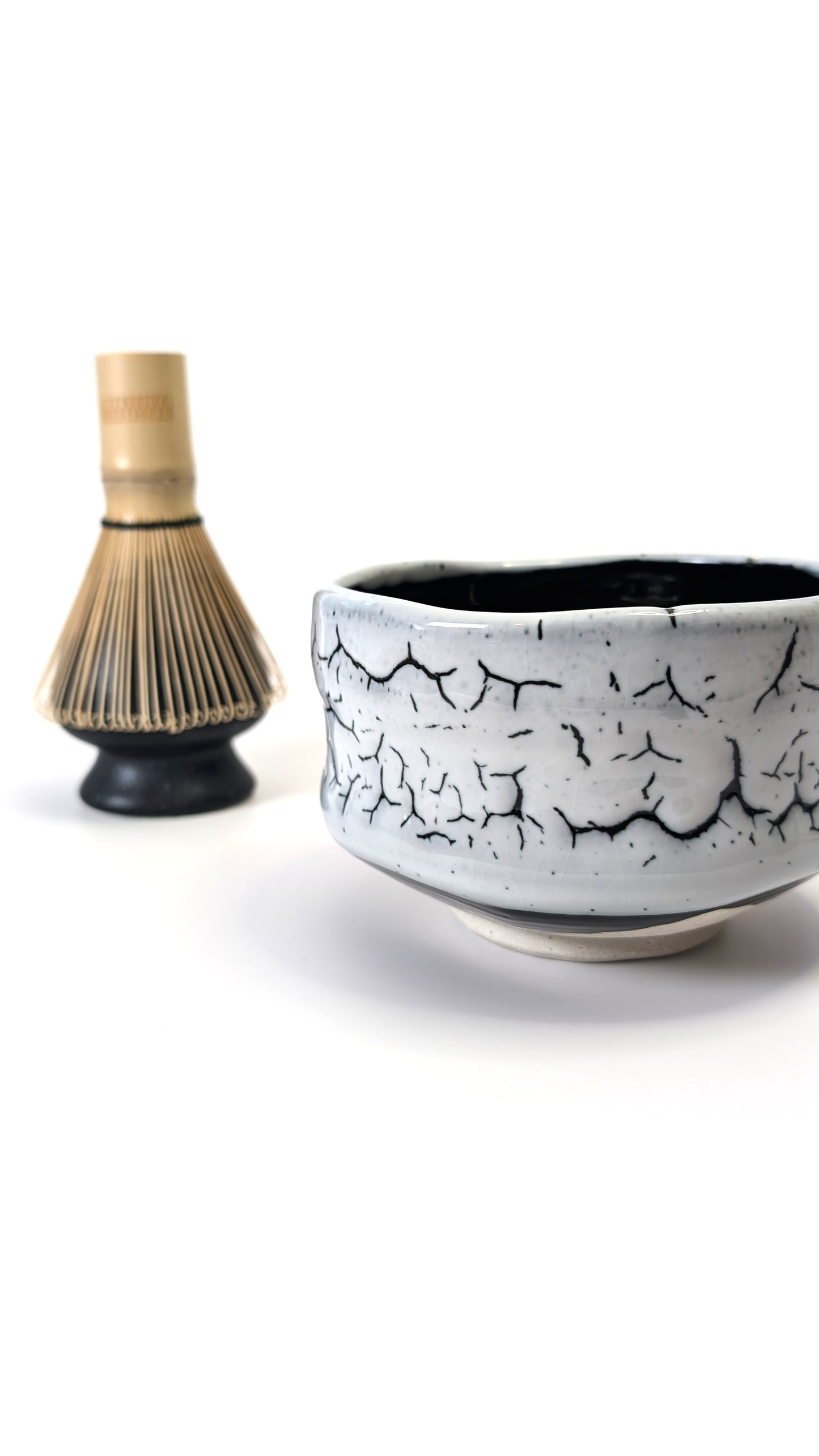 "ShiroKuro Arakannyu" Mino Ware Handmade Matcha Tea Bowl